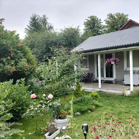 Nad Jeziorem, A Morze W Gratisie Hébergement de vacances *