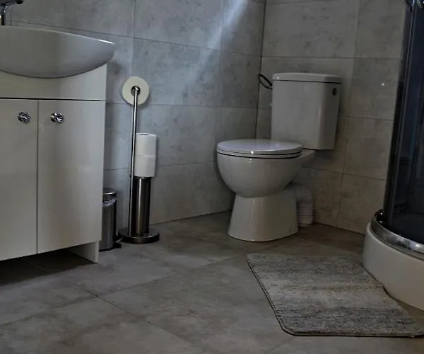 Nad Jeziorem, A Morze W Gratisie * Wisełka