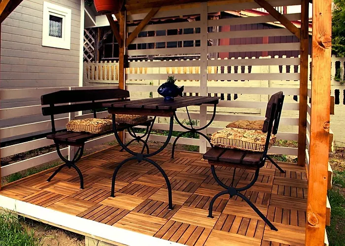 Nad Jeziorem, A Morze W Gratisie Hébergement de vacances *