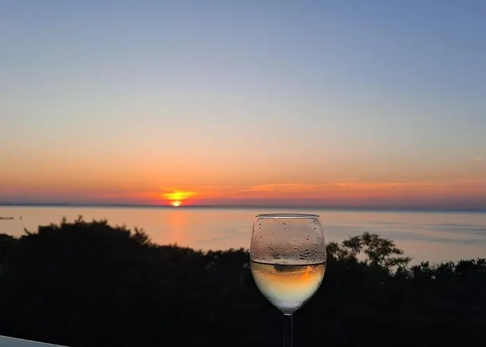 Nad Jeziorem, A Morze W Gratisie Hébergement de vacances